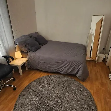 Im M House *