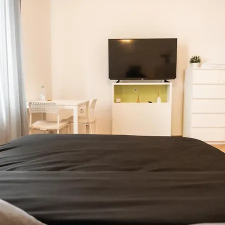 M House Ha Ruhiges & Self Check-in Проживание в семье